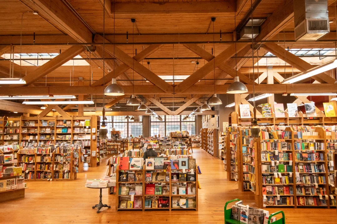 Book Publisher Store 10 Tips for Selling Your Self-Published Book to Bookstores
